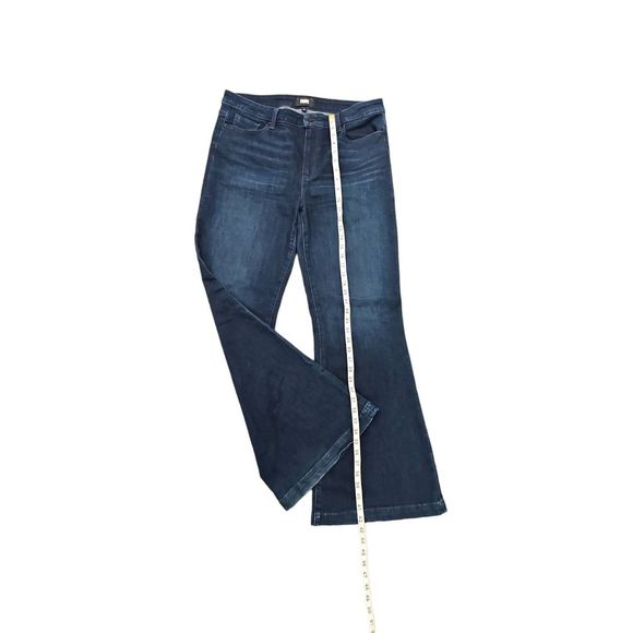 Paige Genevieve Flare in Novela Sz 33 - Picture 6 of 10